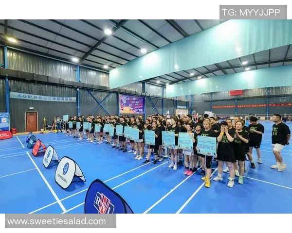 31支队伍同场竞技杭州全民健身羽毛球公益赛第二站成功举办